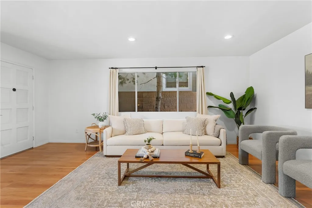 Additional image 8 of 586 36th St, Manhattan Beach, CA 90266