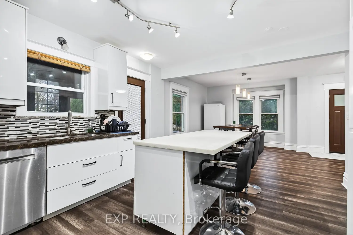 Additional image 6 of 316 North Shore Boulevard