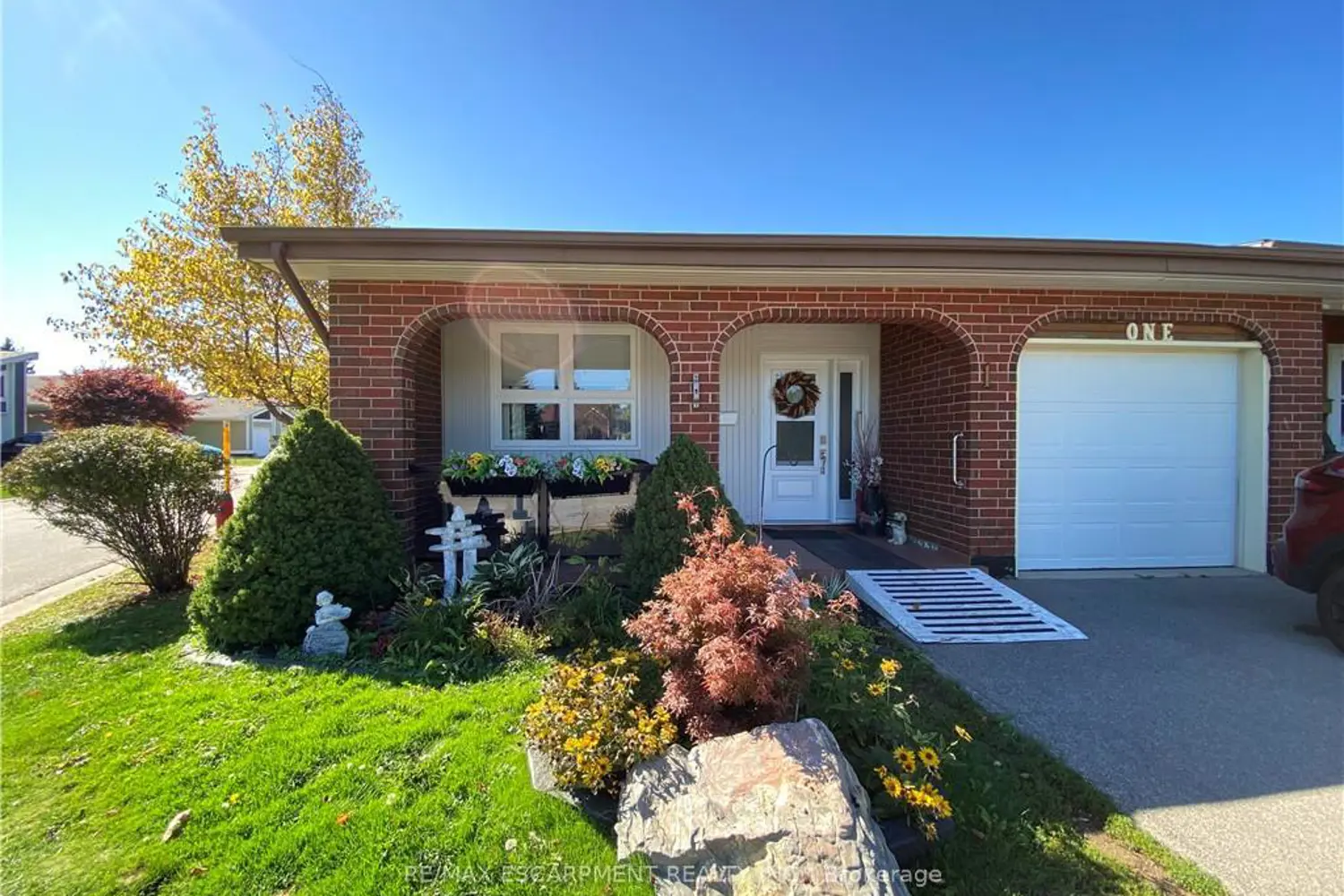 1 Monsignor Henkey Terrace