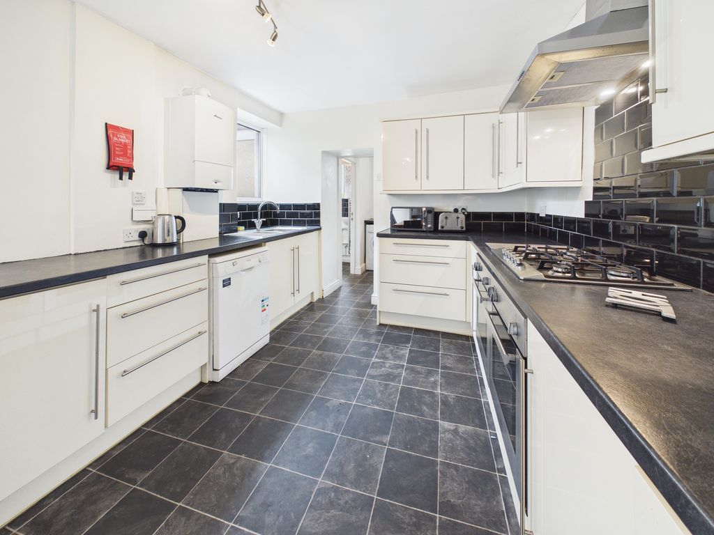 Additional image 10 of 5 bed shared accommodation to rentCheltenham Place, Mutley PL4