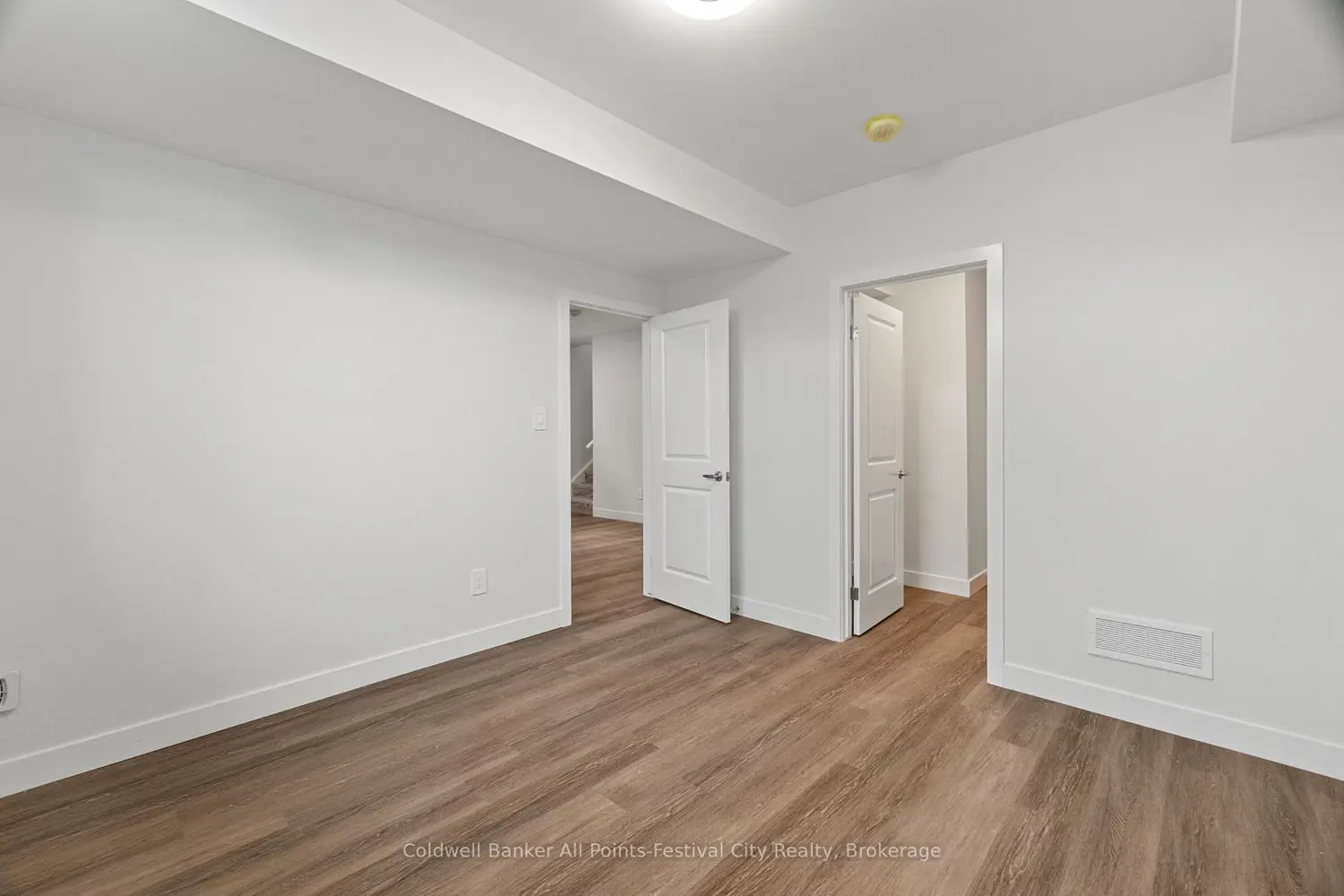 Additional image 17 of 171 Elgin Avenue