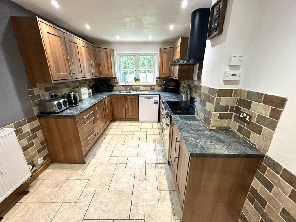 Additional image 4 of Hollis Way, Halstock, BA22