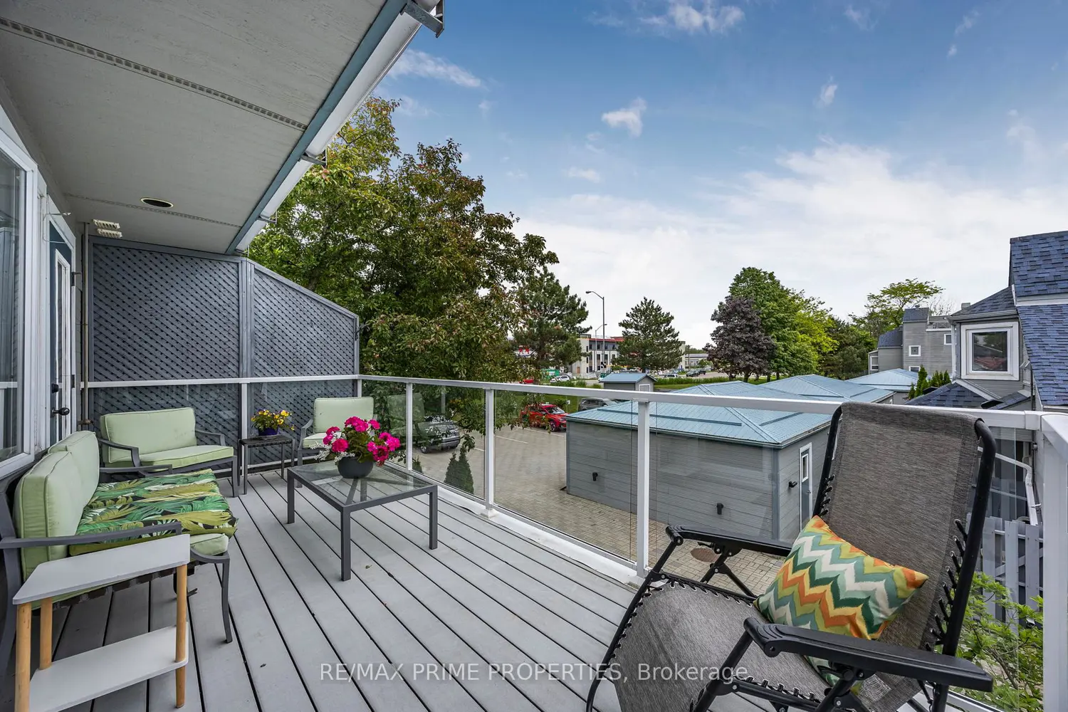 Additional image 12 of 585 Atherley Road 201