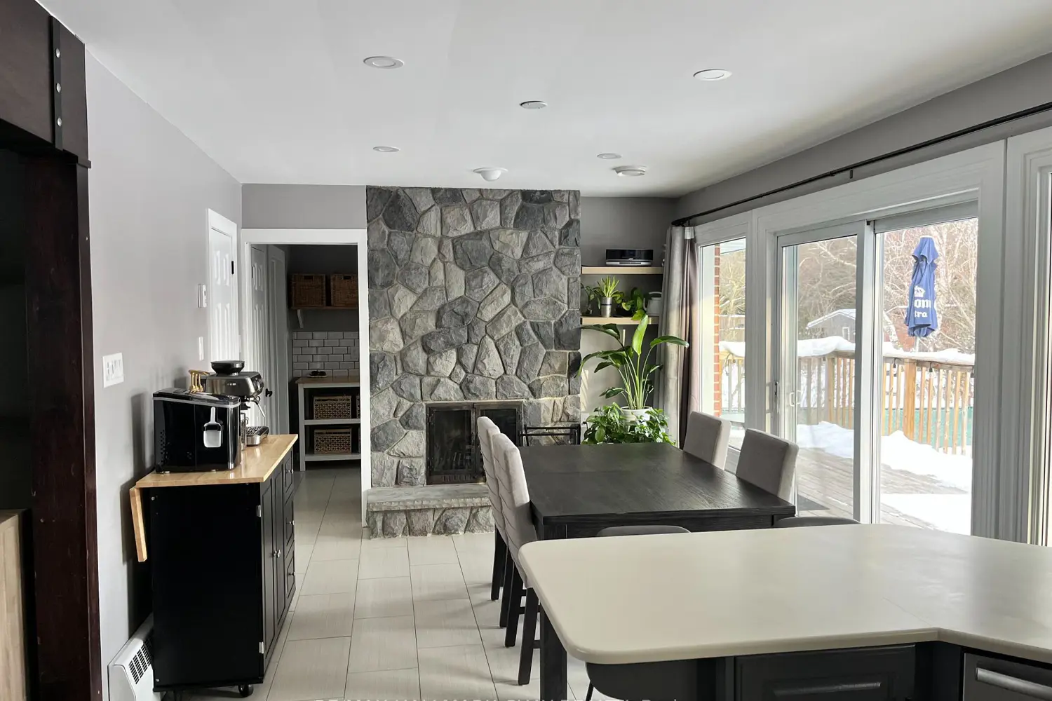 Additional image 3 of 595 Big Bay Point Road