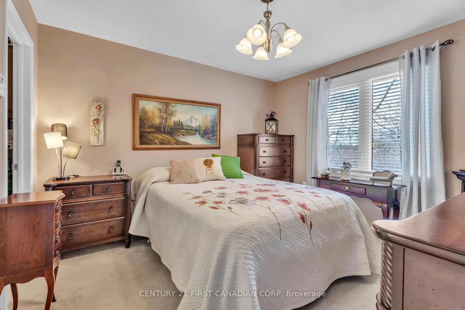 Additional image 10 of 80 Centre Street 7