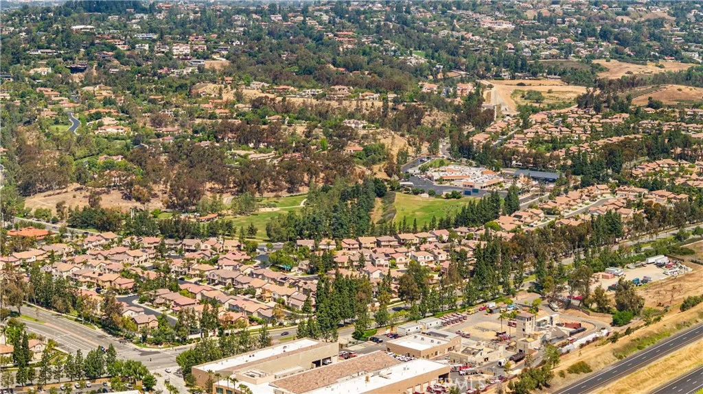 Additional image 73 of 221 Clear Fls, Irvine, CA 92602