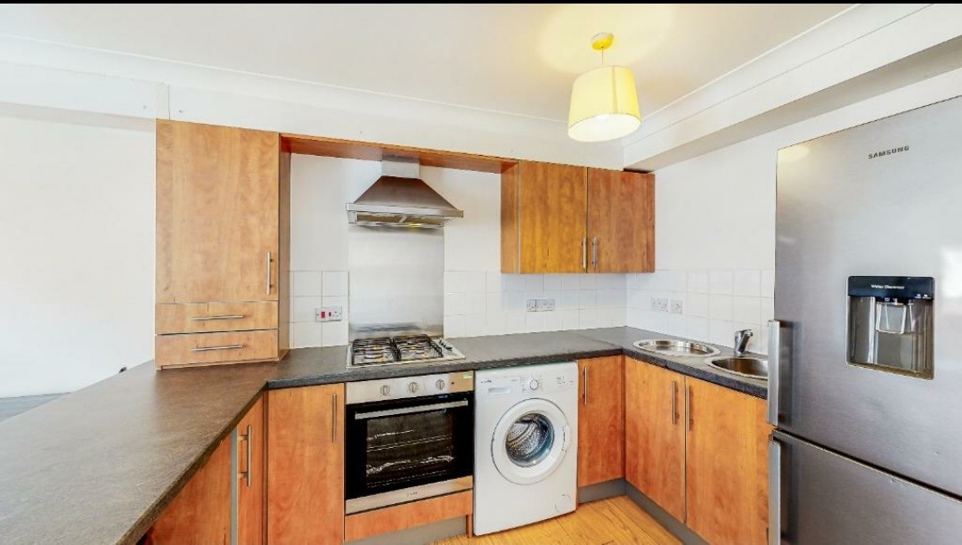 Additional image 3 of 2 Bed Flat, Alexandra Parade, G31, N1 7GU
