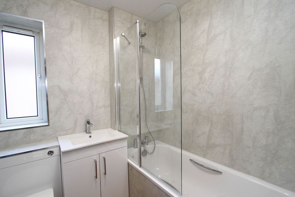 Additional image 9 of 3 bed flat to rentStowey Road, Yatton BS49