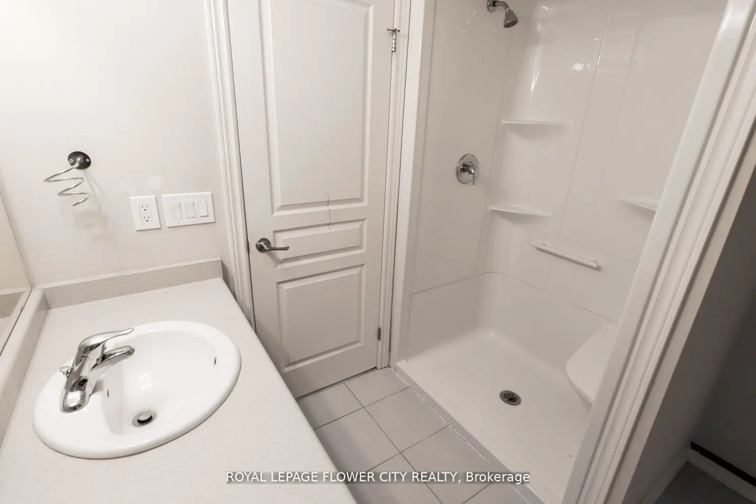 Additional image 12 of 146 Winterberry Boulevard