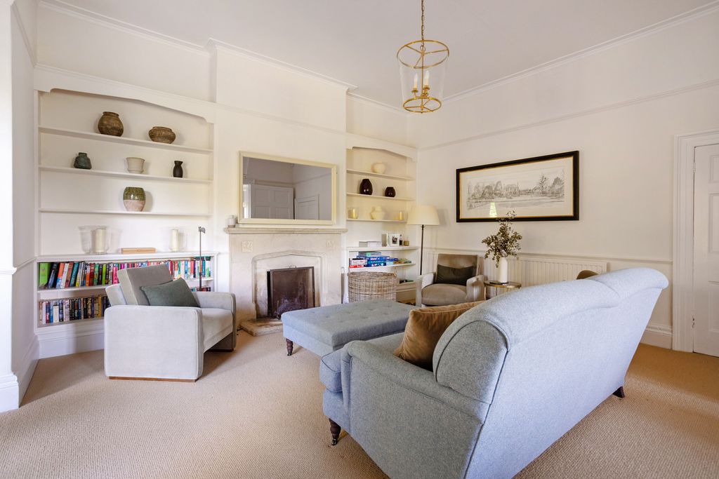 Additional image 15 of 6 bed detached house to rentCirencester, Gloucestershire GL7