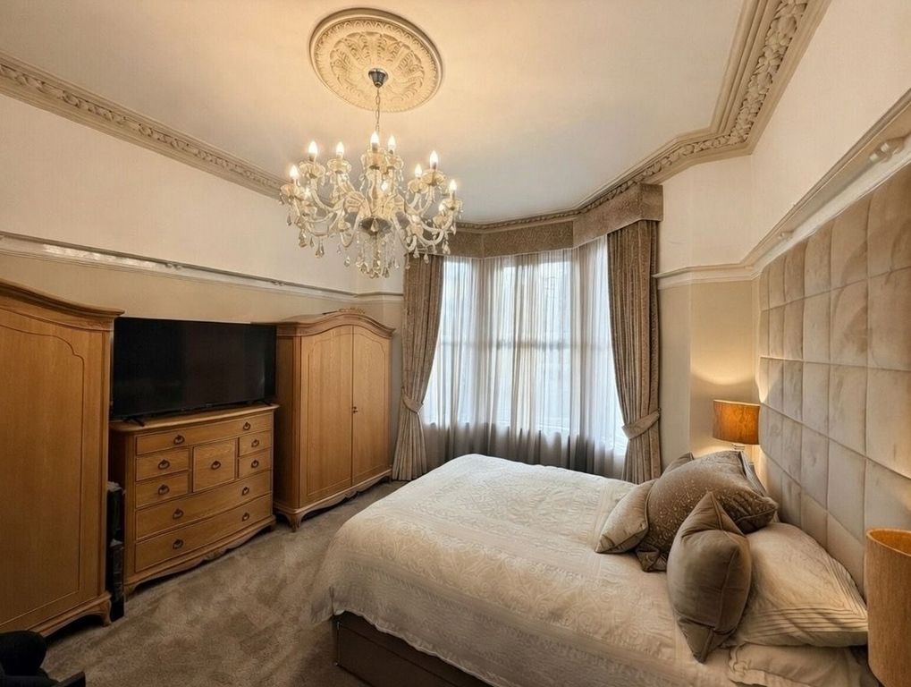 Additional image 12 of 2 bed detached house to rentCrescent Road, Birkdale, Southport PR8