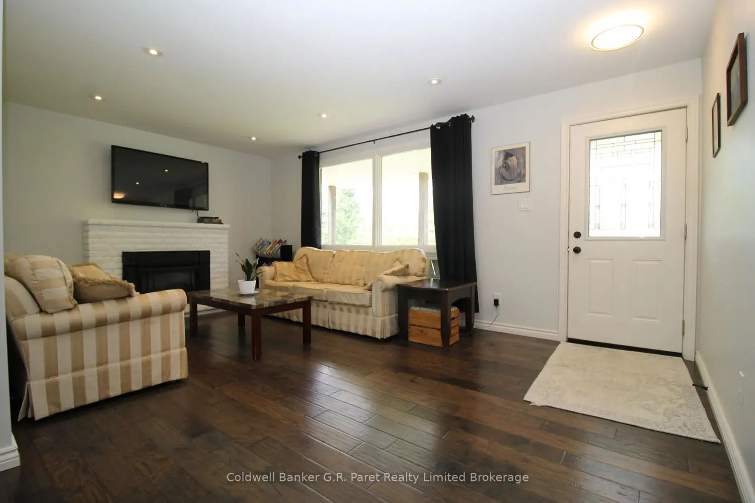 Additional image 14 of 104 Simcoe Crescent