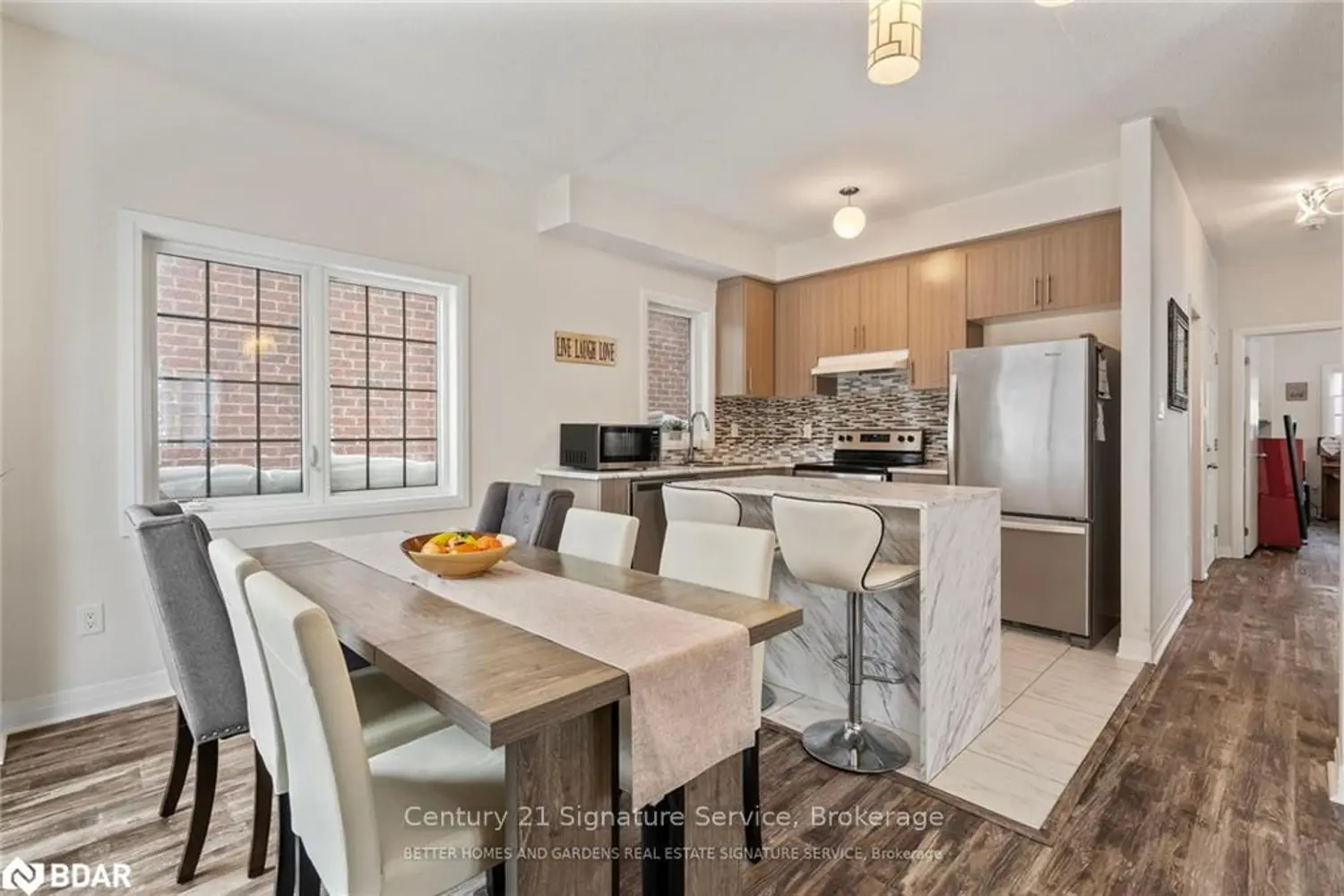 Additional image 10 of 42 Bedford Estates Crescent