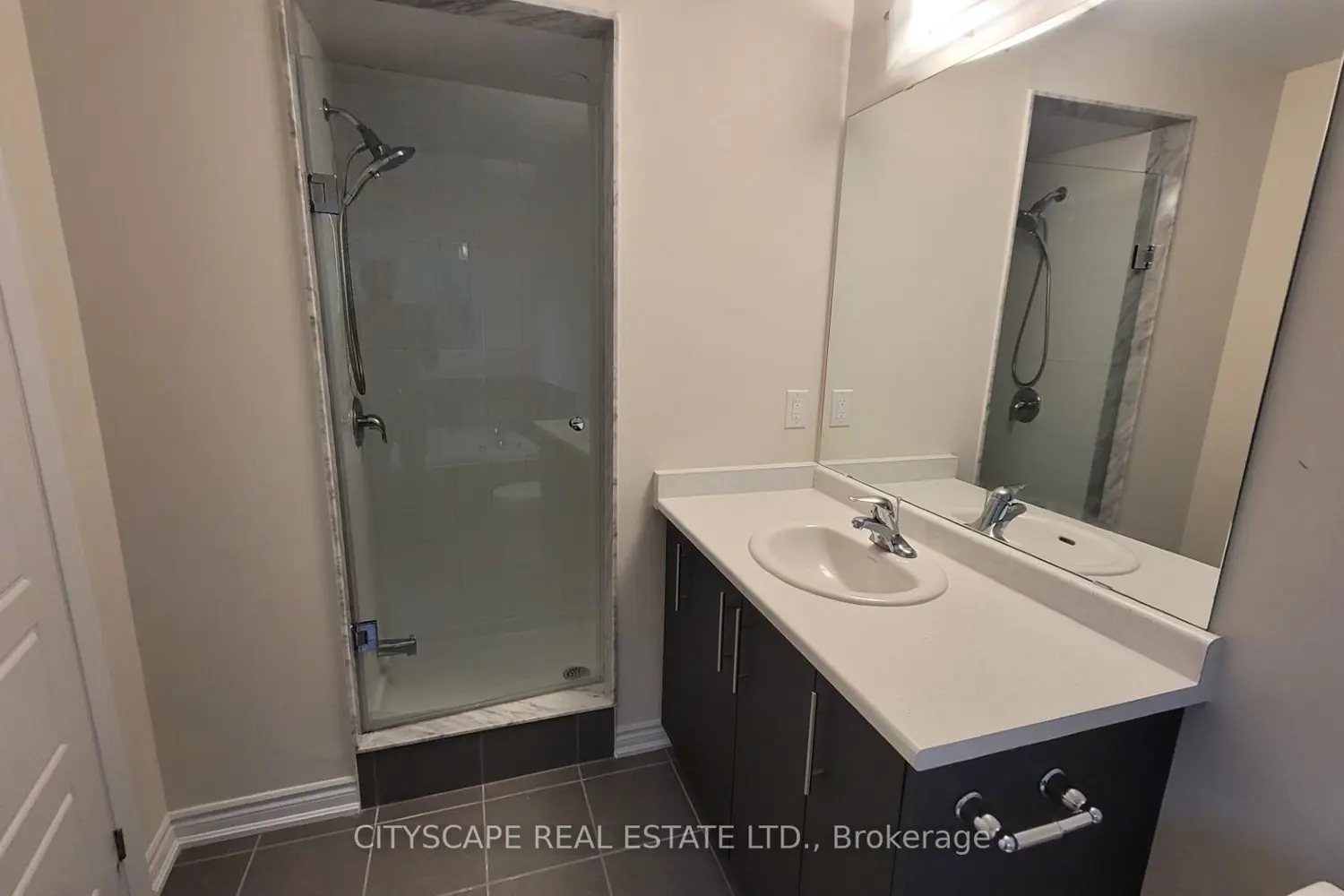 Additional image 12 of 29 Sundin Drive