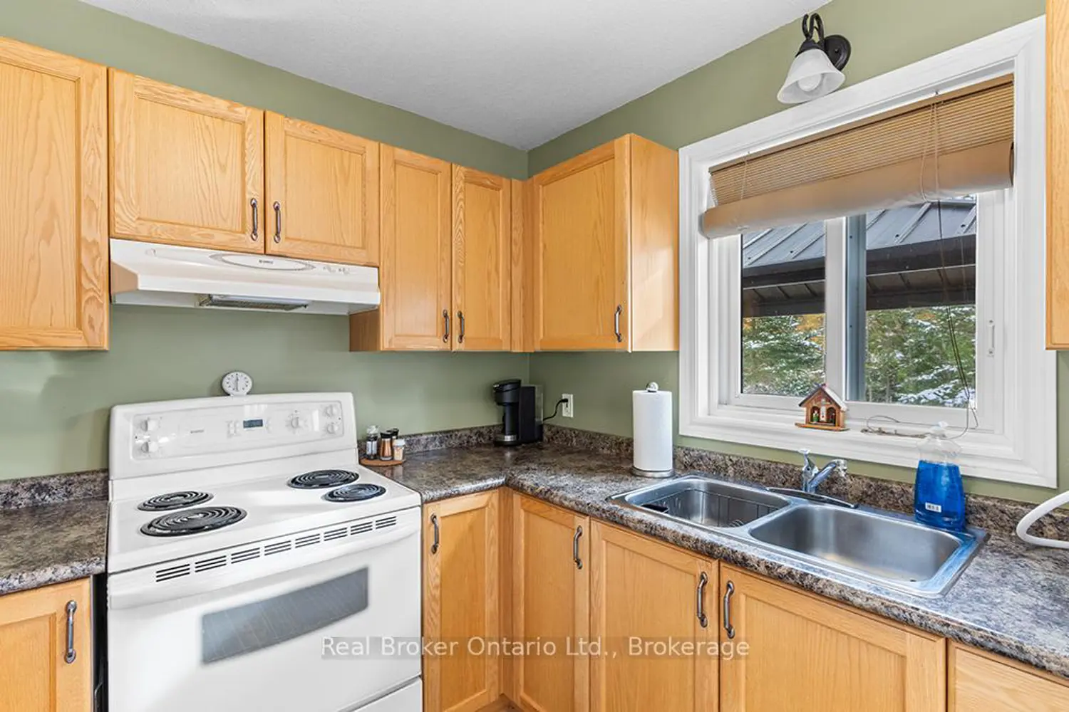 Additional image 9 of 290 Myles Bay Shore Road