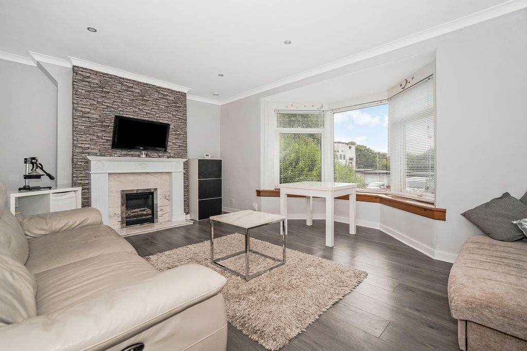Additional image 3 of 2 bed semi-detached house to rentKirkton Avenue, Knightswood G13