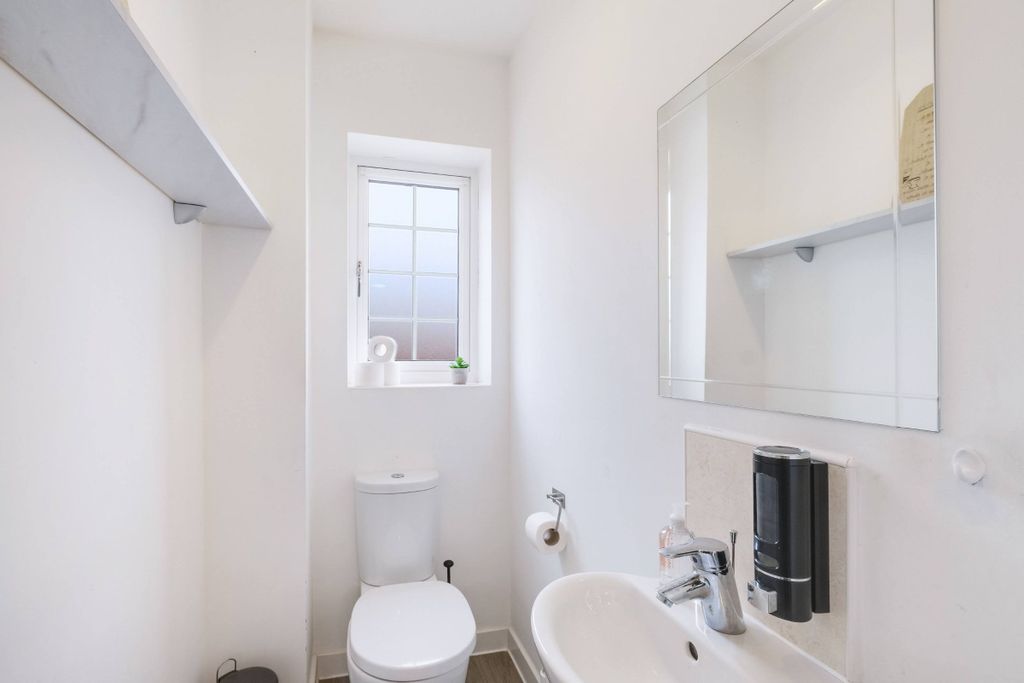 Additional image 49 of 6 bed semi-detached house to rentRedcar Road, Bicester OX26