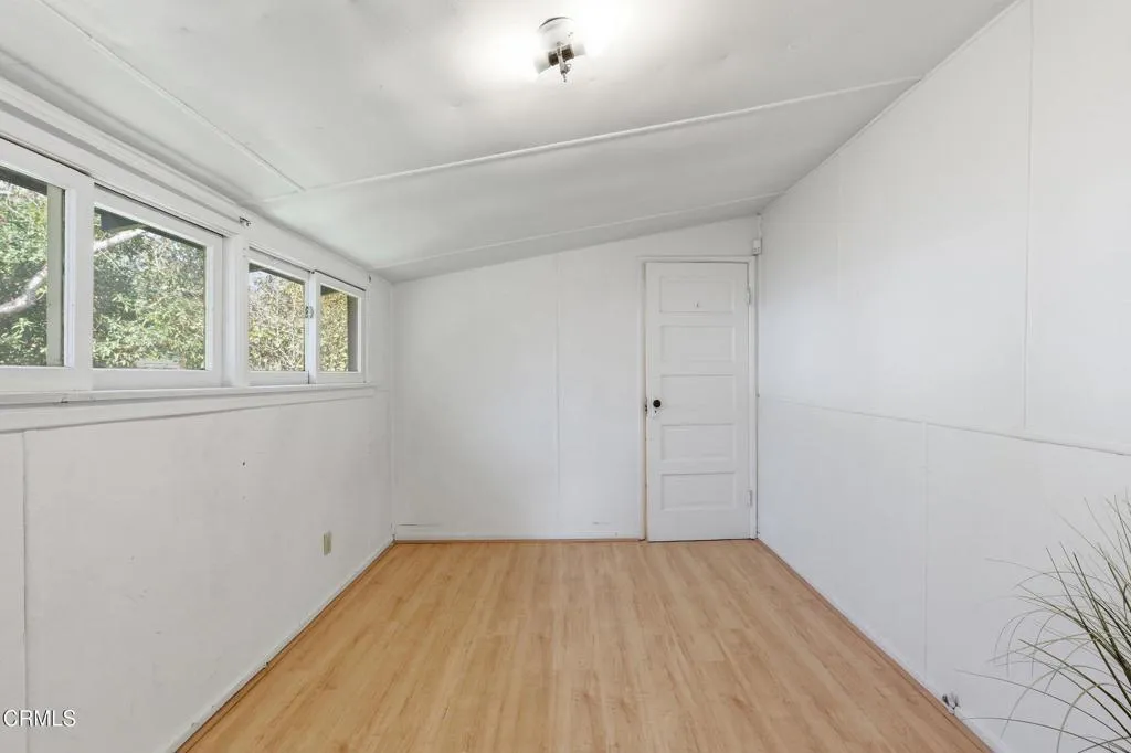 Additional image 86 of 916 E Santa Paula Street, Santa Paula, CA 93060