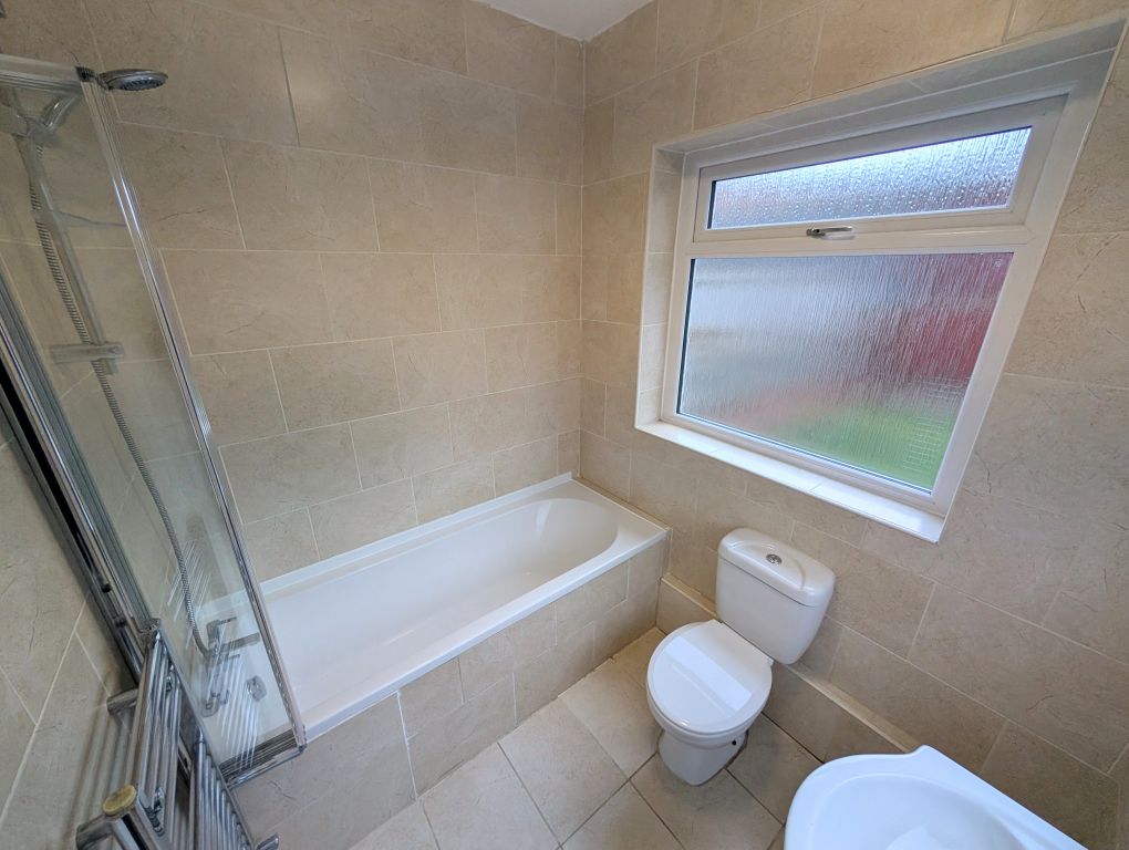 Additional image 5 of 3 bed terraced house to rentDurham Road, Newport NP19