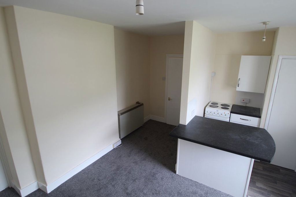 1 bed flat to rentTown Centre, Knighton LD7 photo 3