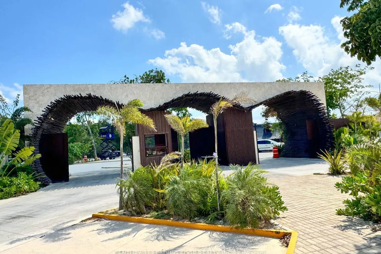 Additional image 11 of 77760 Juanek Avenue