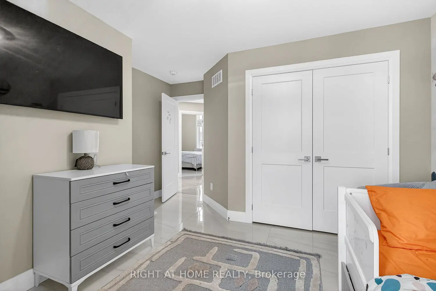 Additional image 8 of 153 Mcleod Street