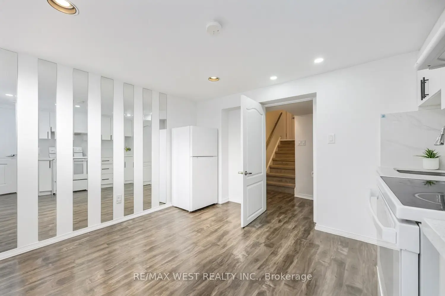 Additional image 17 of 5 Henley Crescent
