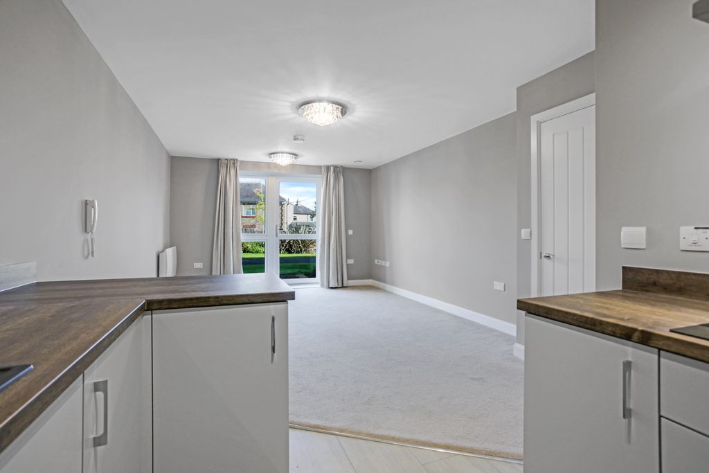 1 bed flat to rentHexham NE46 photo 2