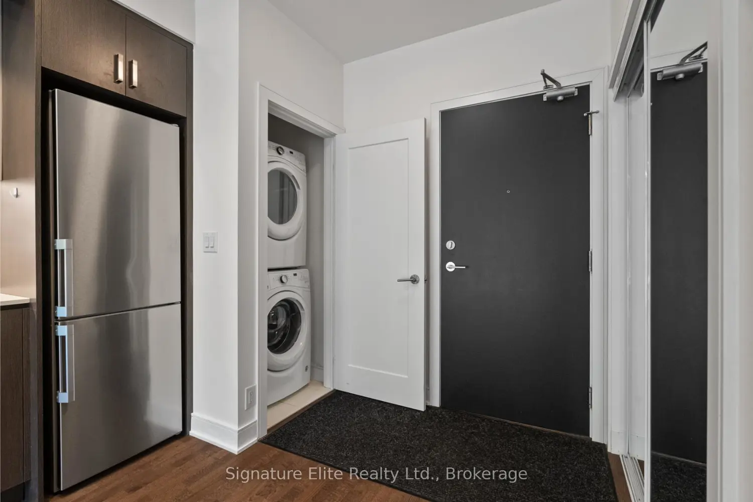 Additional image 9 of 1575 Lakeshore Road G28