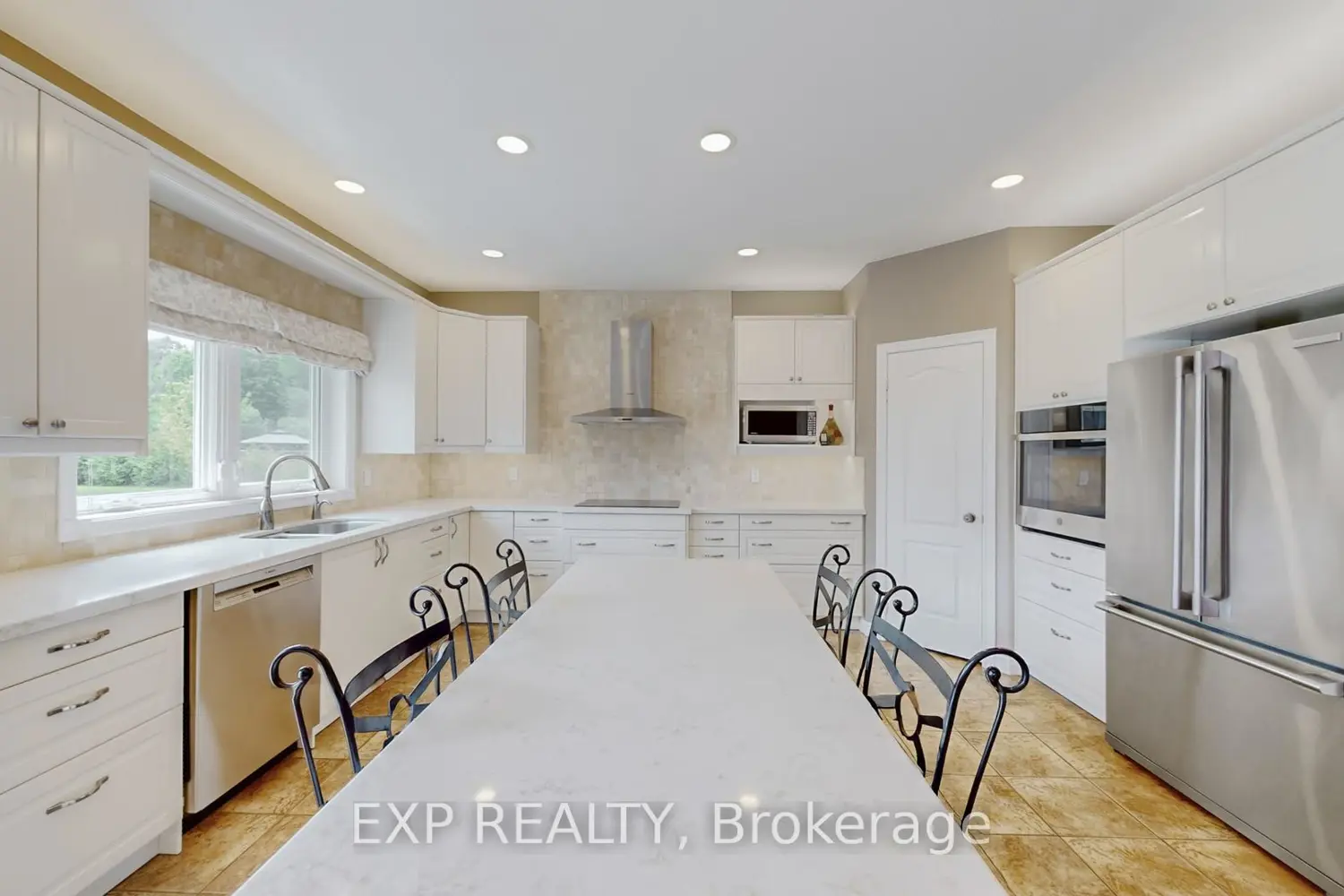 Additional image 7 of 42 Somerville Crescent