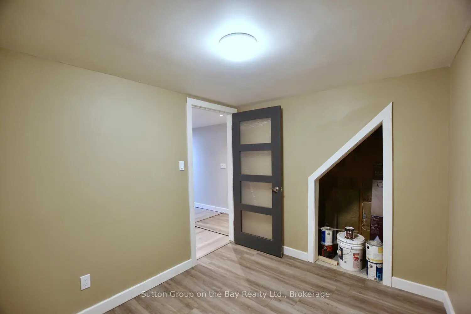 Additional image 5 of 5 Brock Crescent