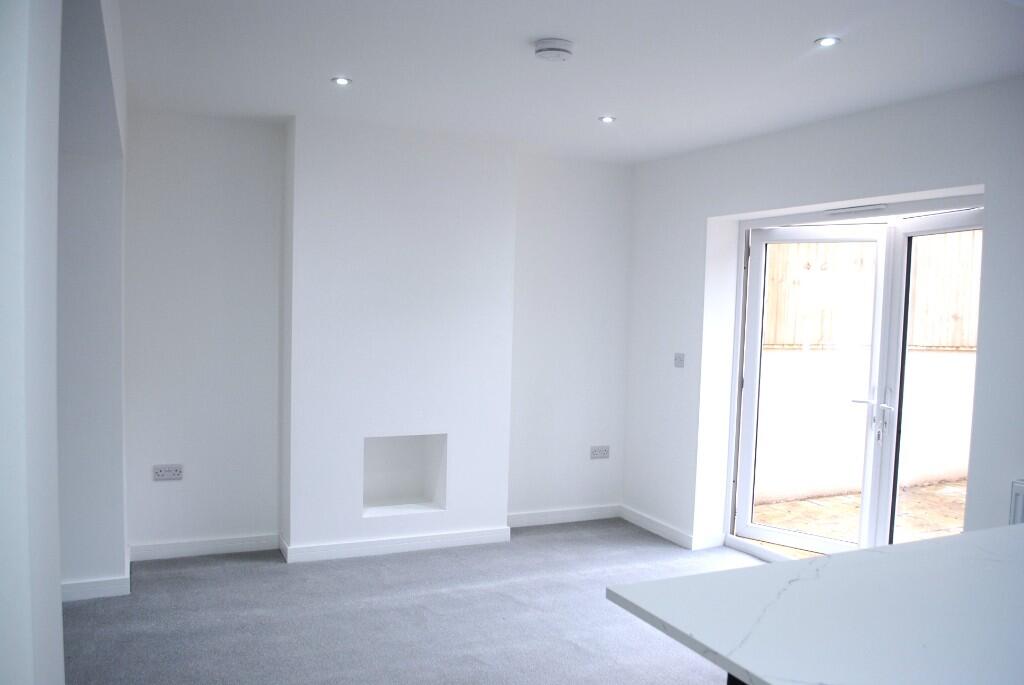 Additional image 5 of ***4 Bedroom, 3-storey Refurbished Home For Sale***