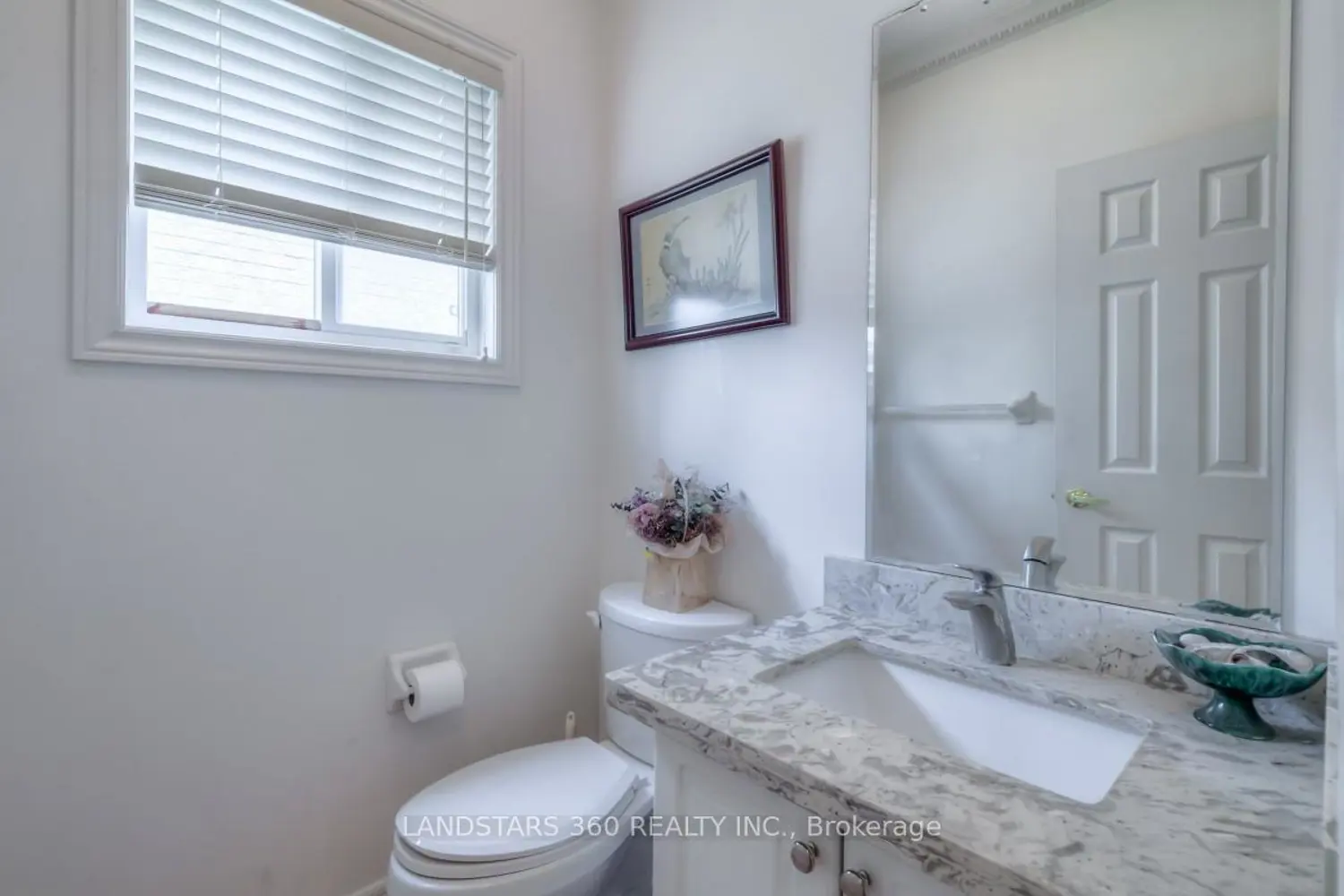 Additional image 8 of 343 Castlemore Avenue