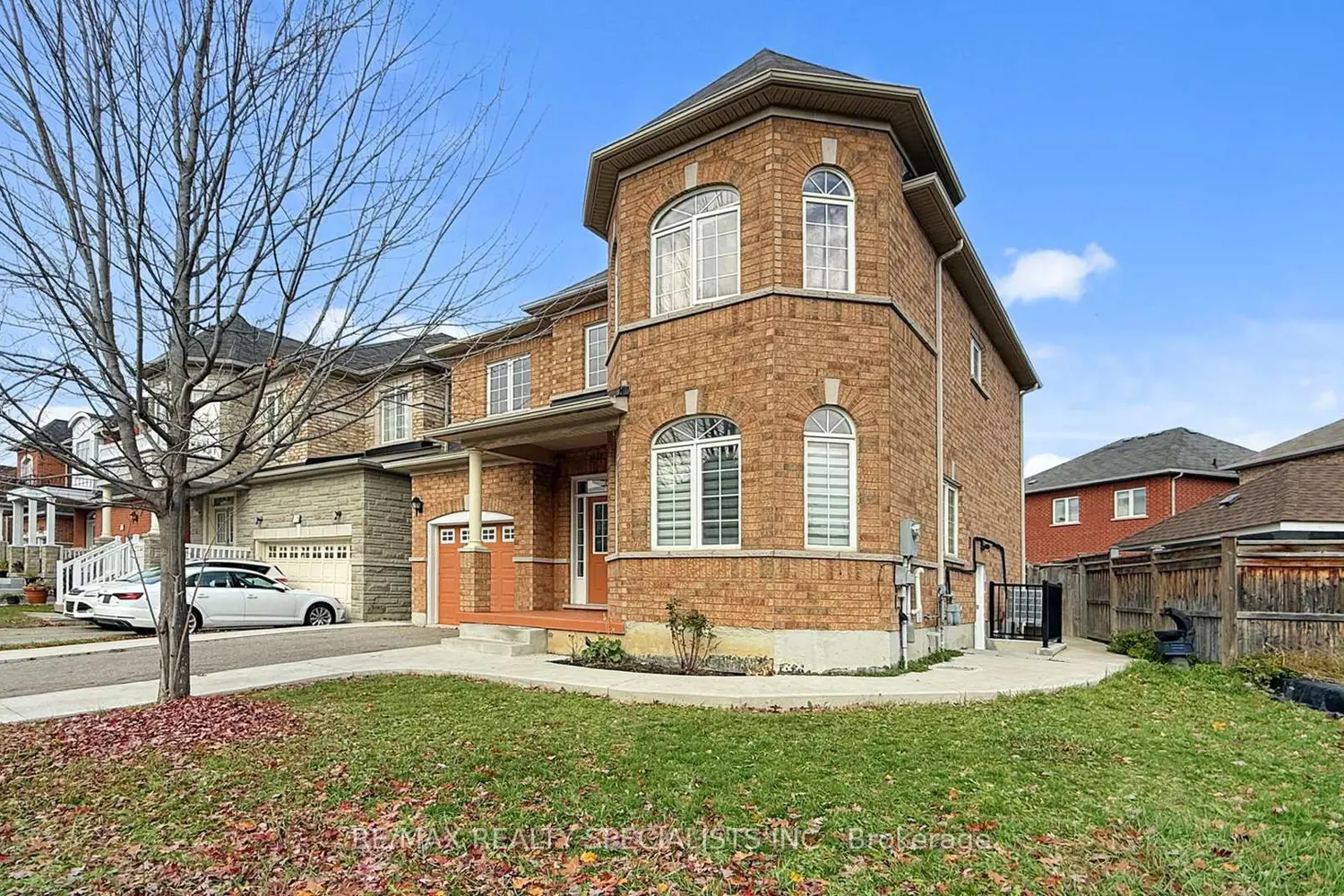 Additional image 16 of 13 Ledgerock Road