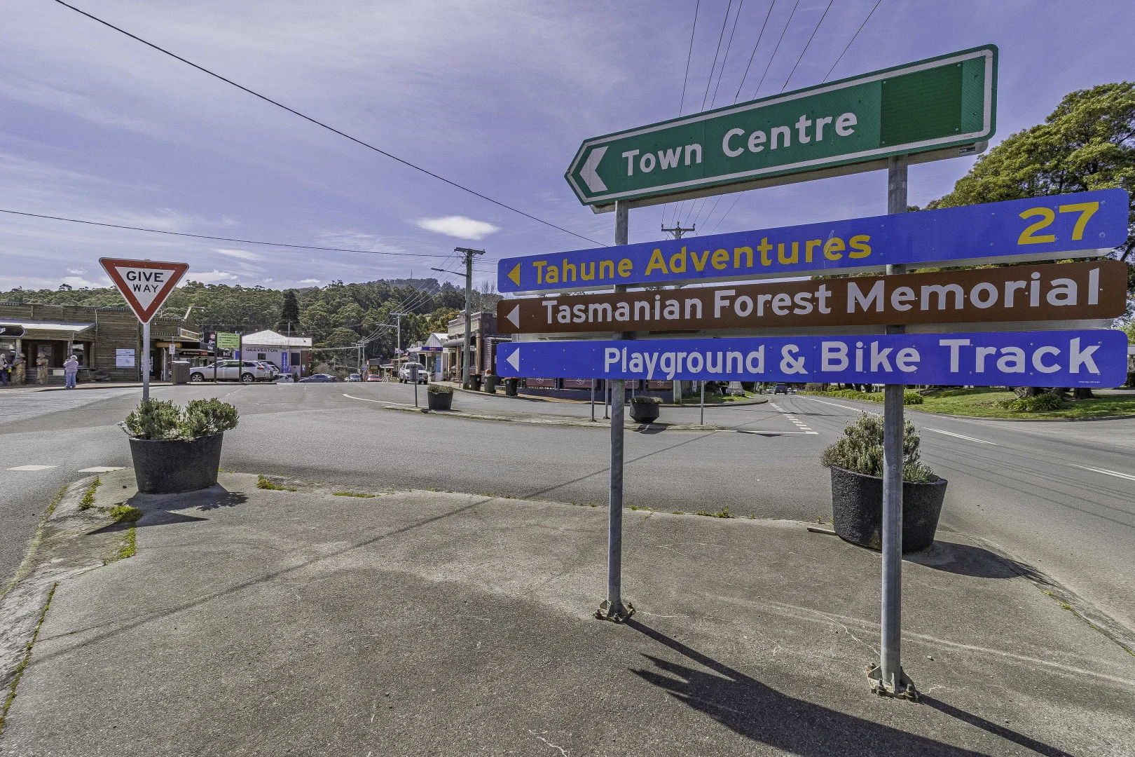 Additional image 11 of 2 Huon Highway, Geeveston TAS 7116