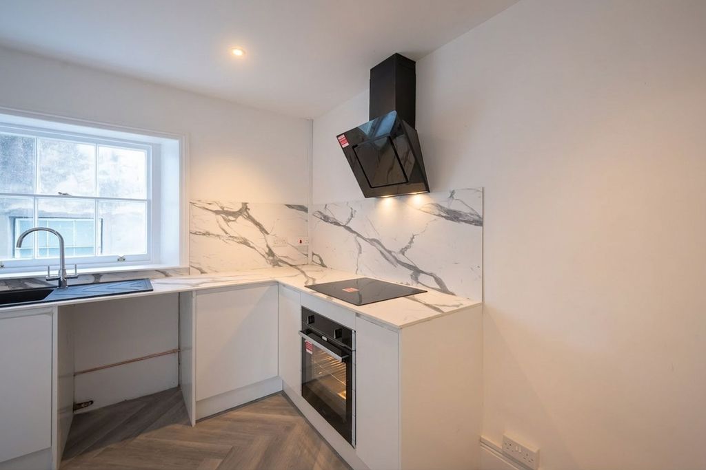 Additional image 7 of 1 bed flat to rentPriory Street, Monmouth NP25