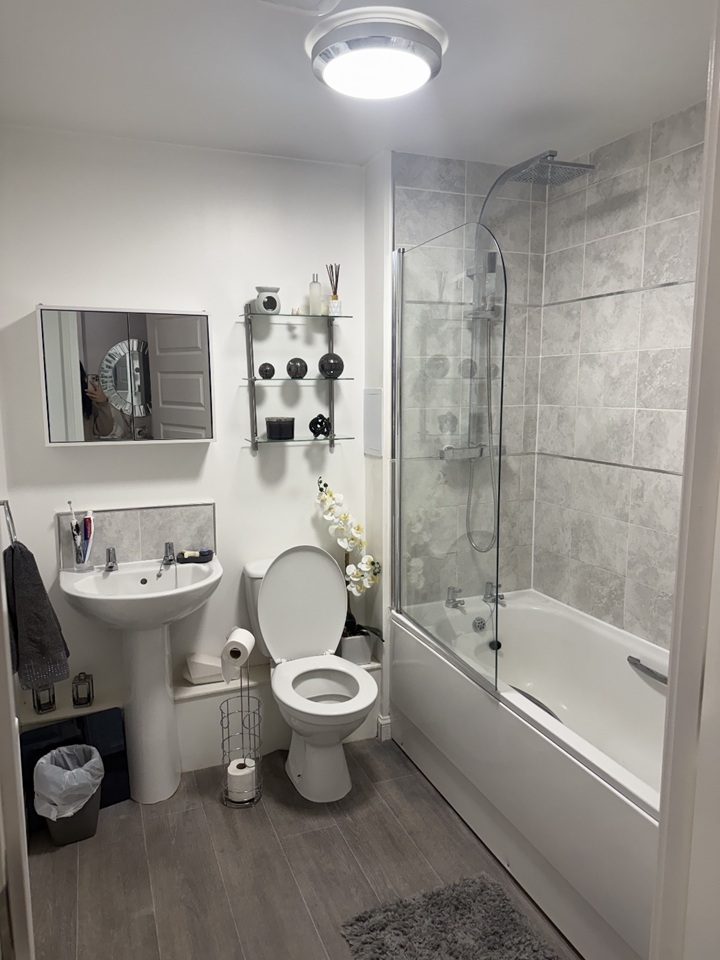 Additional image 5 of 2 Bed Flat, Kidlaw Close, EH16, N1 7GU