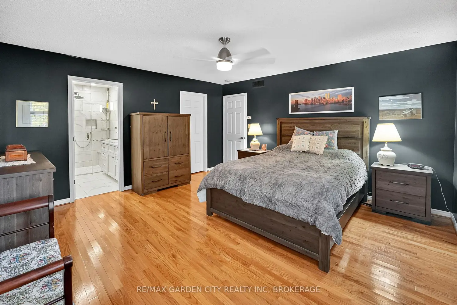 Additional image 6 of 39 Orchard Parkway