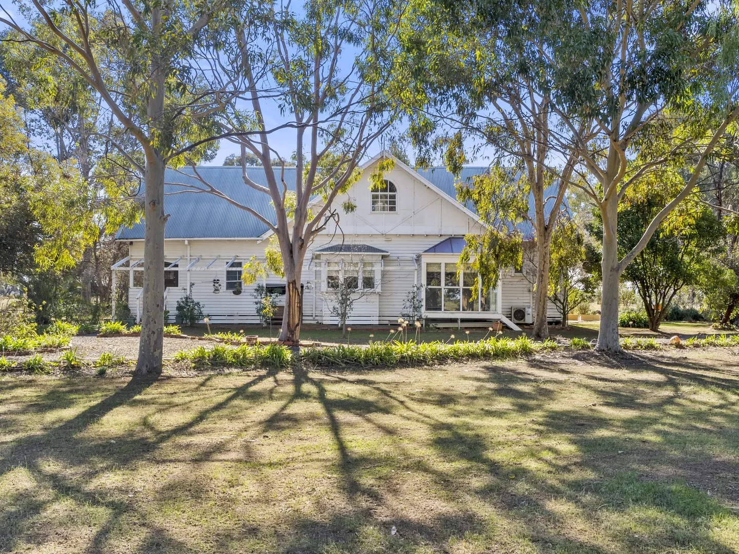 540 Pine Lodge Road, Finley NSW 2713