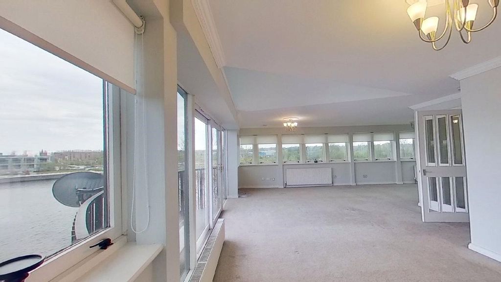 Additional image 7 of 5 bed flat to rentCanting Way, Festival Park, Glasgow G51