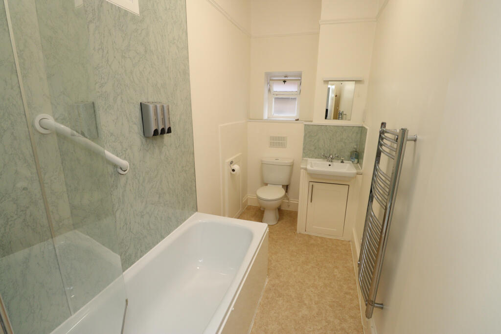 Additional image 4 of Flat 4, Copper Beech, Glastonbury