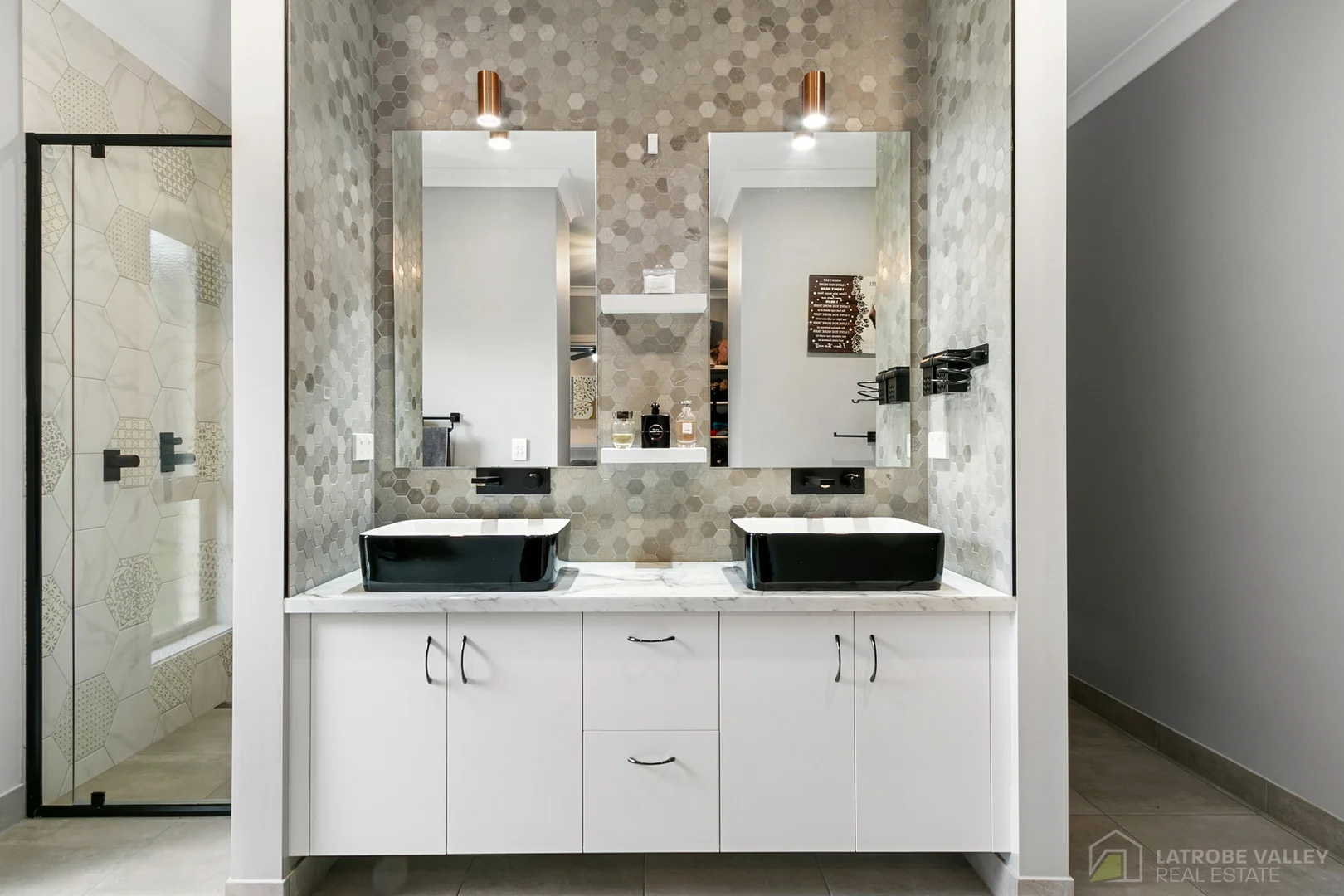 Additional image 17 of 17-19 King Street, Rosedale VIC 3847