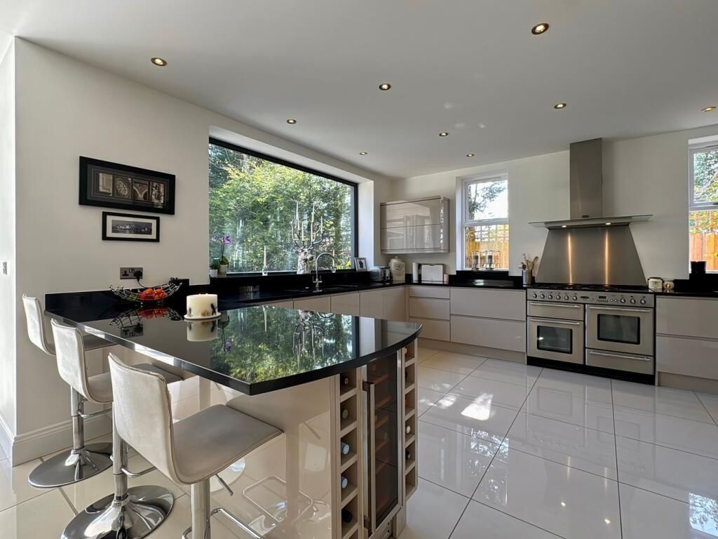 Additional image 7 of 5 bed detached house to rentOpen Golf 2026 -Freshfield Road, Formby L37