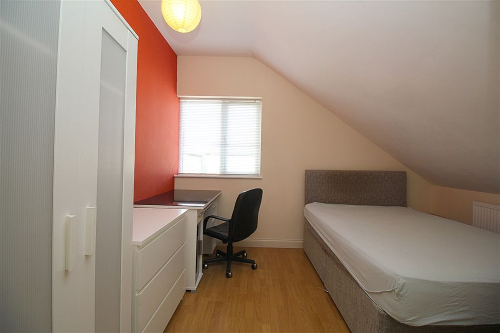 Additional image 27 of 9 bed town house to rentCarington Street, Loughborough LE11