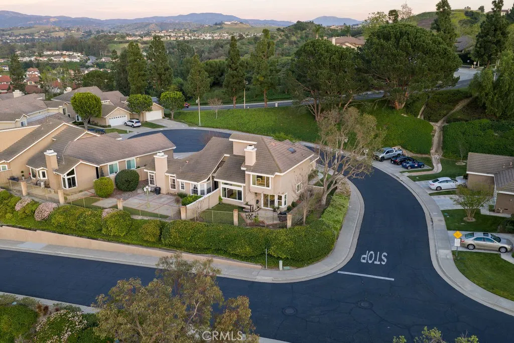 Additional image 62 of 6201 E Onyx Ln, Anaheim Hills, CA 92807