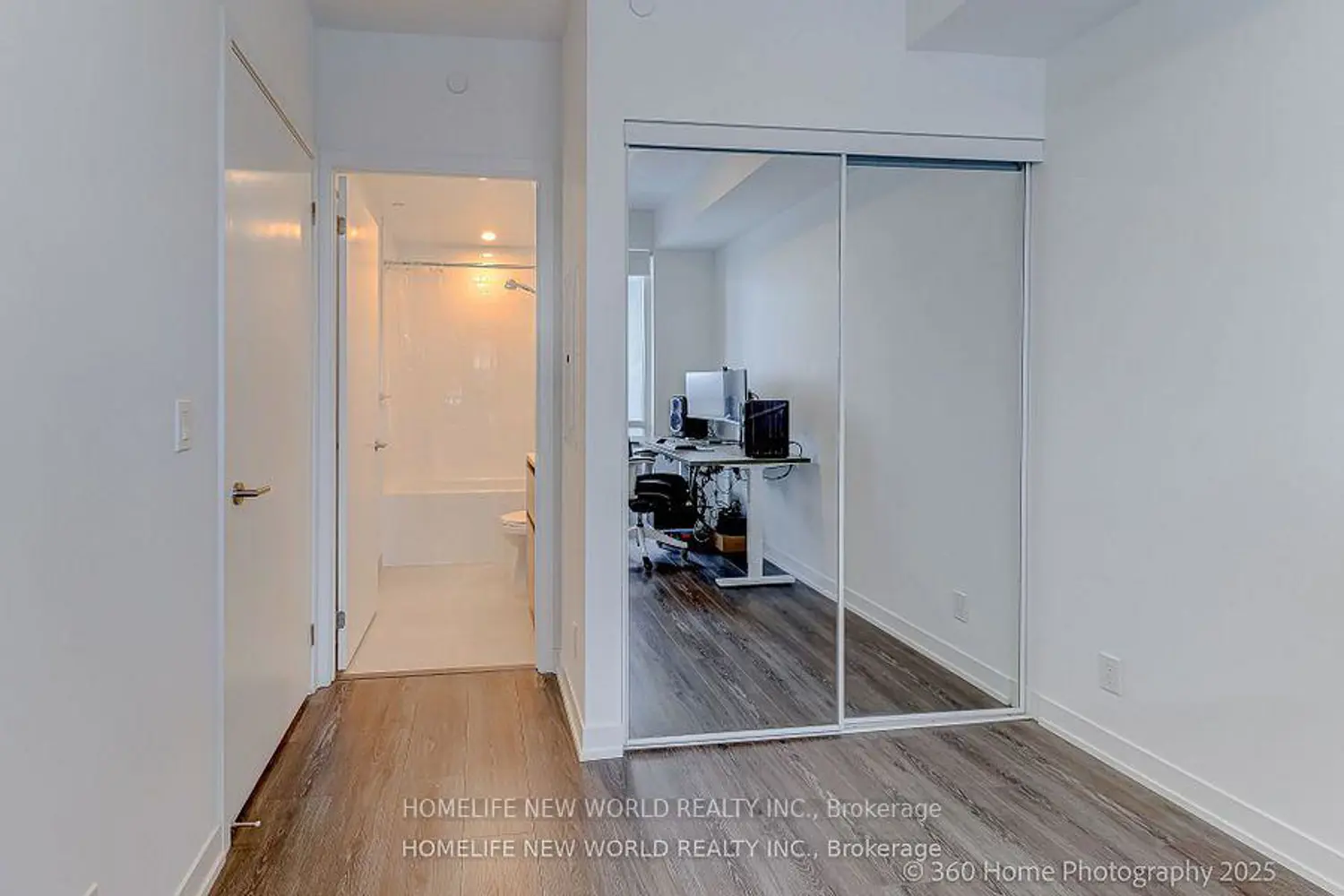 Additional image 15 of 7950 Bathurst Street 902