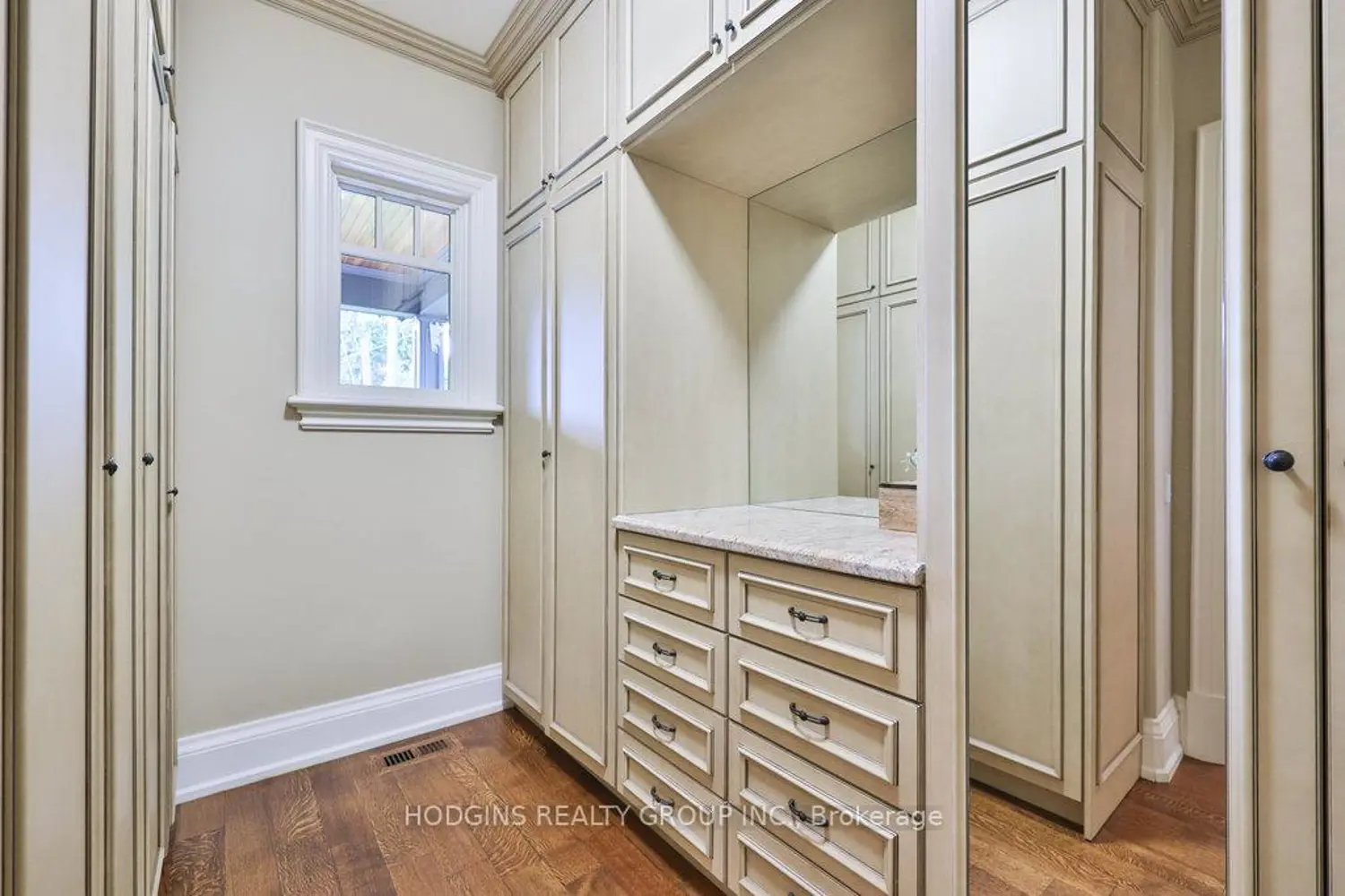 Additional image 8 of 158 Harborn Trail