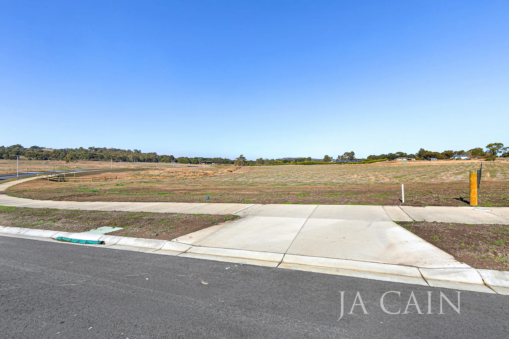 Additional image 3 of 3 Golden Wattle Place, Kilmore VIC 3764
