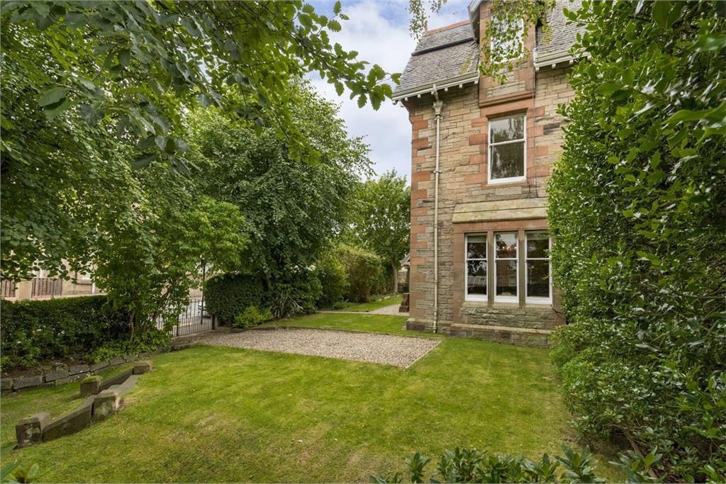 Additional image 16 of 3 Bed Flat, Craigmillar Park, EH16, N1 7GU