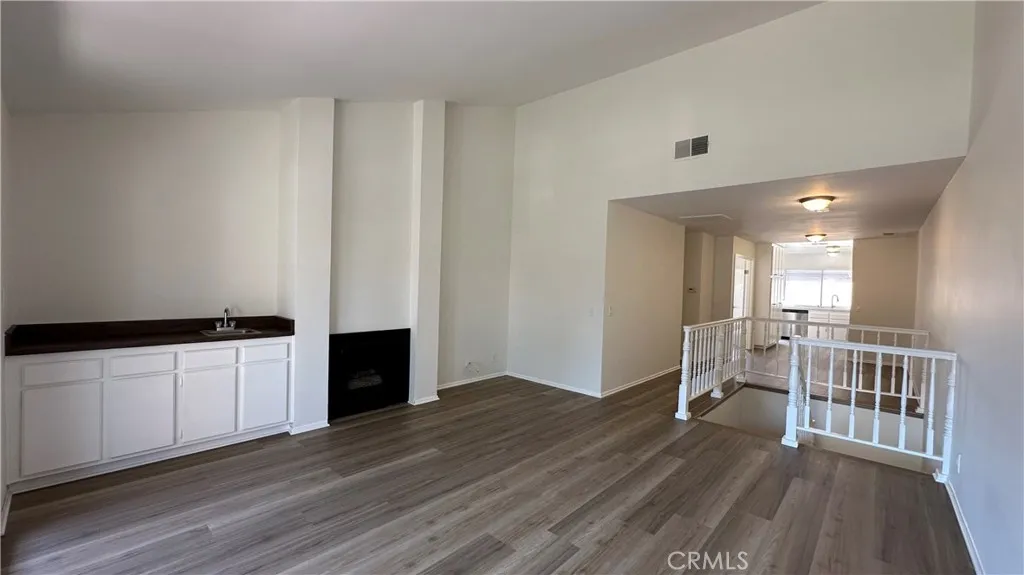 Additional image 5 of 19519 Rinaldi Unit 57, Porter Ranch, CA 91326